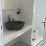 Lägenhet Ene's Mykonos Klouvas