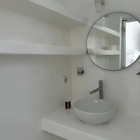 شقة Ene's Mykonos Klouvas