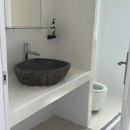 شقة Ene's Mykonos Klouvas